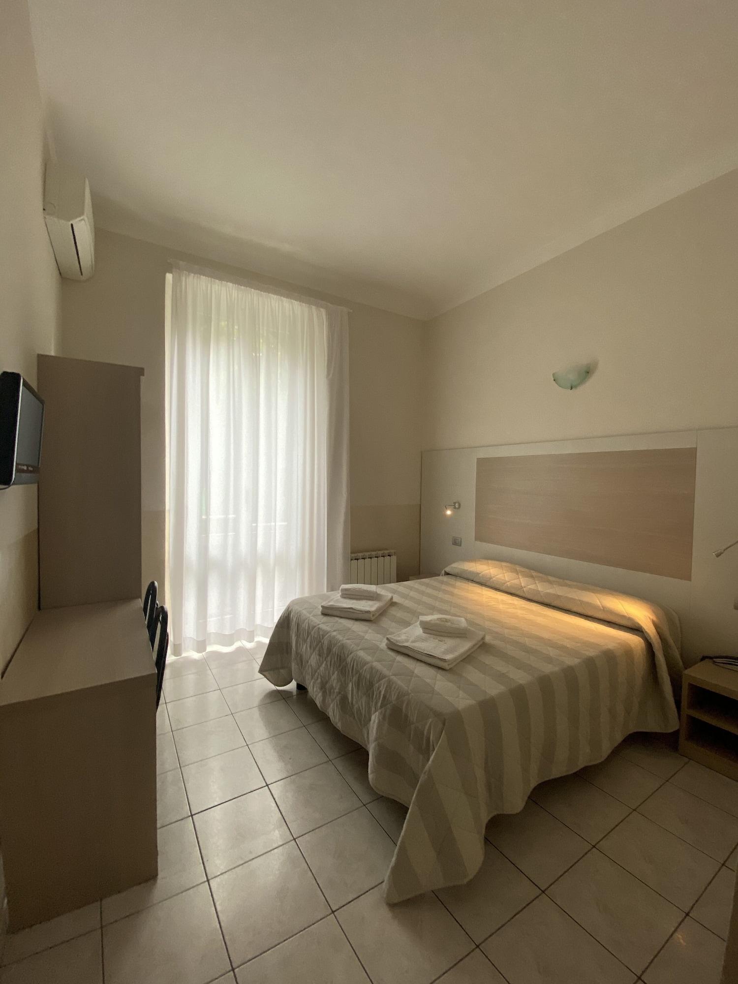 Hotel Due Giardini Milan Exterior photo