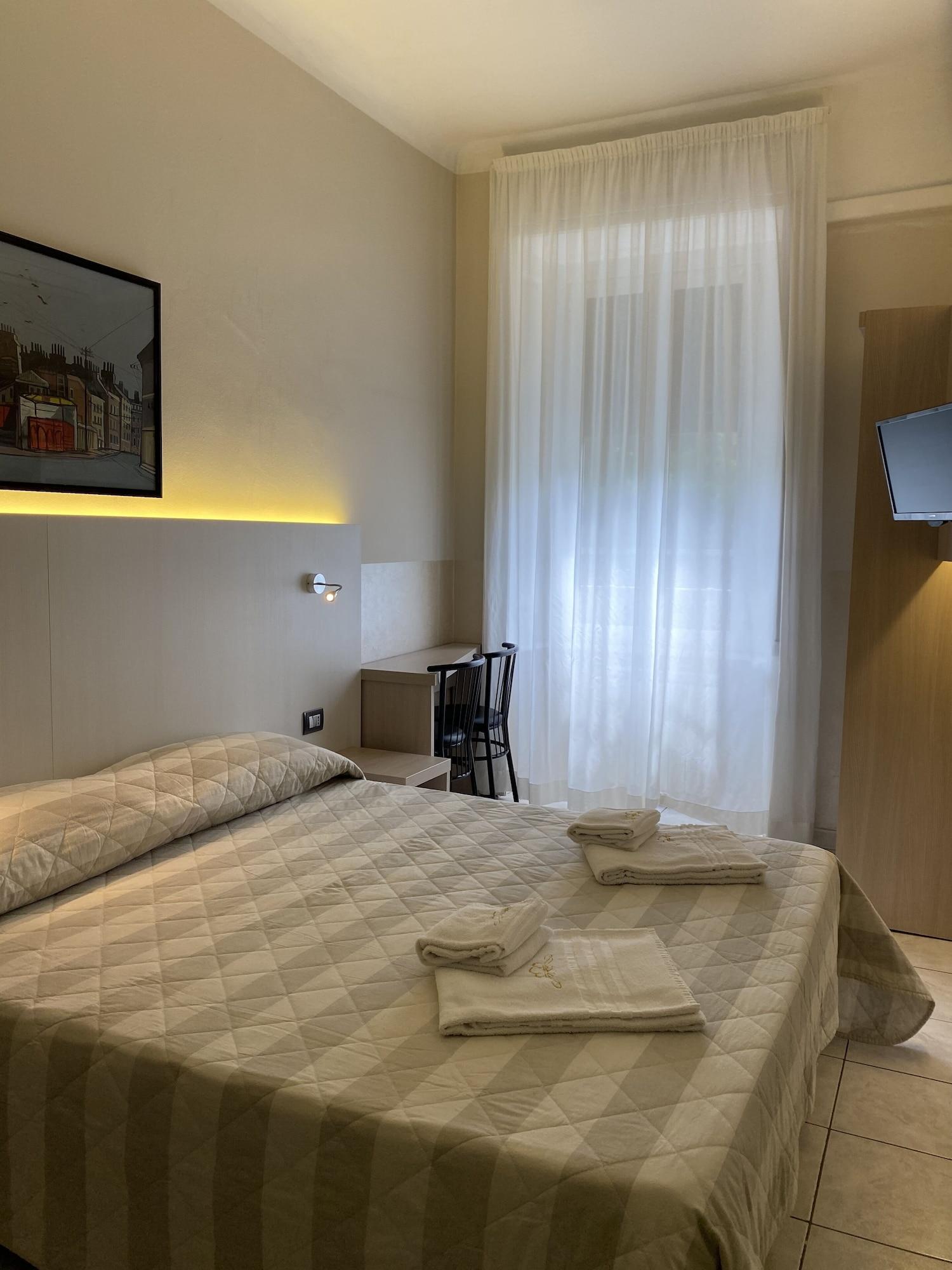 Hotel Due Giardini Milan Exterior photo